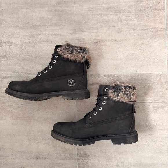 Timberland Women’s Black Nordic Premium 6” Boots Fur Trim Size 8 - Picture 11 of 15